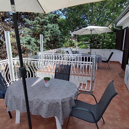 Appartement Apartman Giulitta à Porat  Extérieur photo