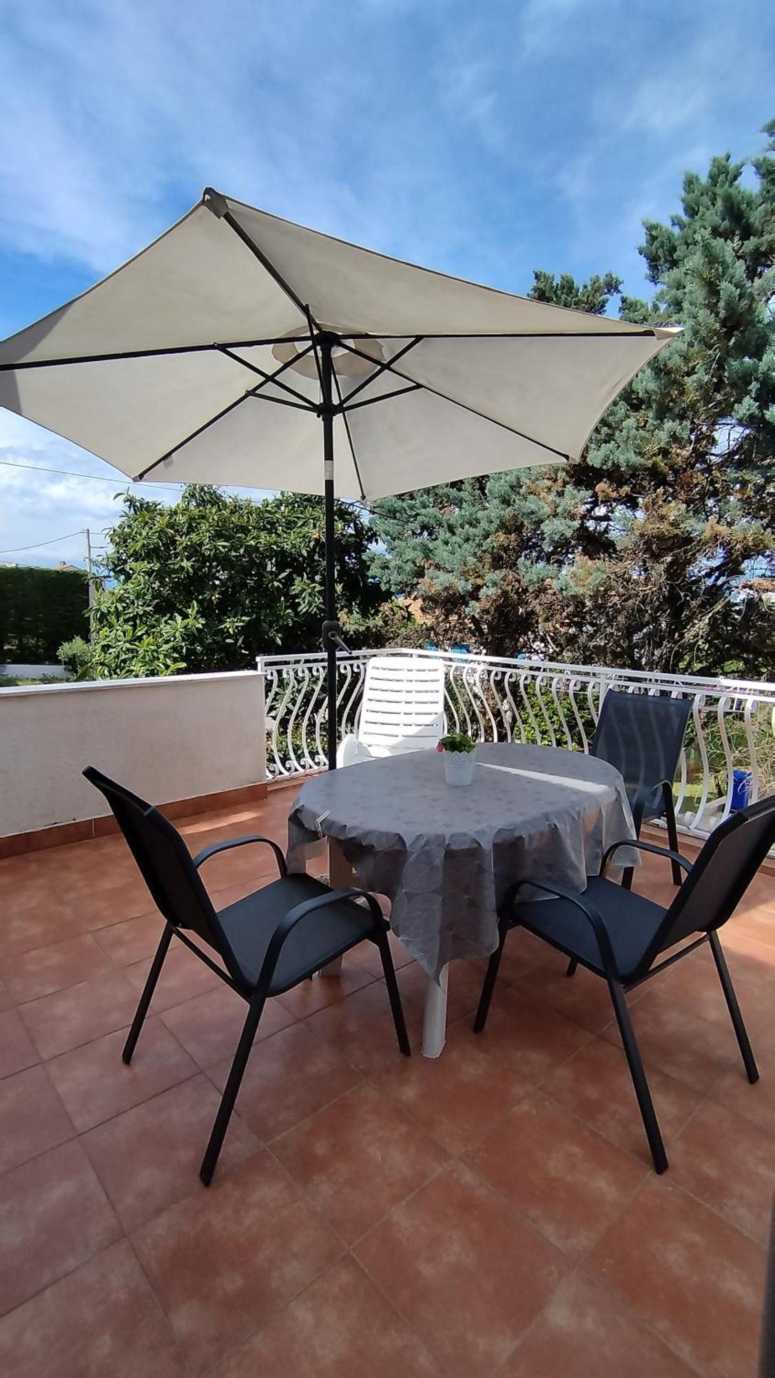 Appartement Apartman Giulitta à Porat  Extérieur photo